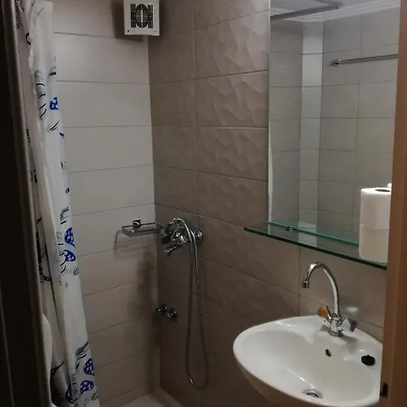 Filoxenia Zois Apartman Nikiána