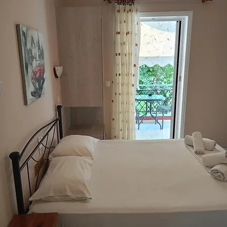 Filoxenia Zois Appartement Nikiana
